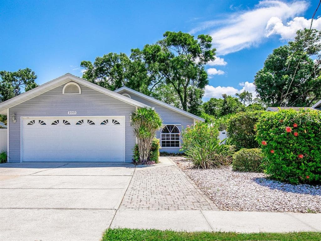1005 44TH STREET W BRADENTON, FL 34209