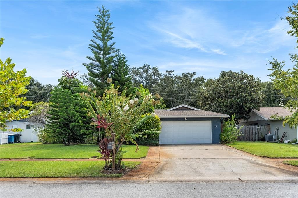 2317 MOORE HAVEN DRIVE E CLEARWATER, FL 33763