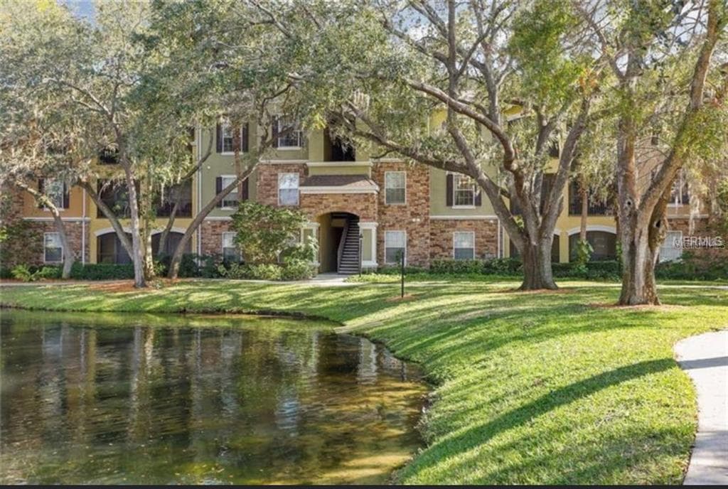 10103 COURTNEY PALMS BOULEVARD UNIT 104 TAMPA, FL 33619