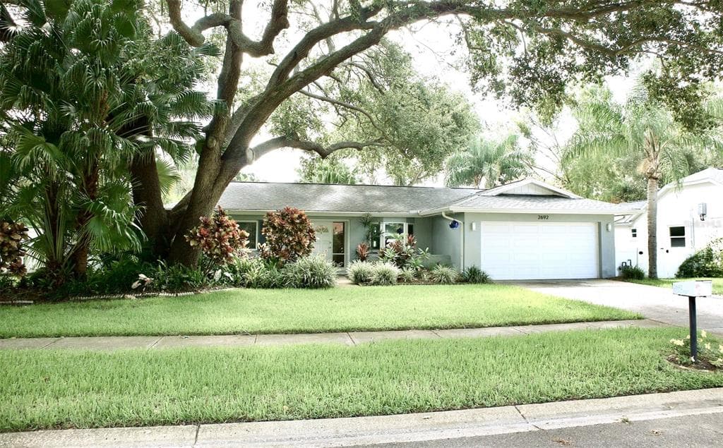 2692 BELLHURST DRIVE