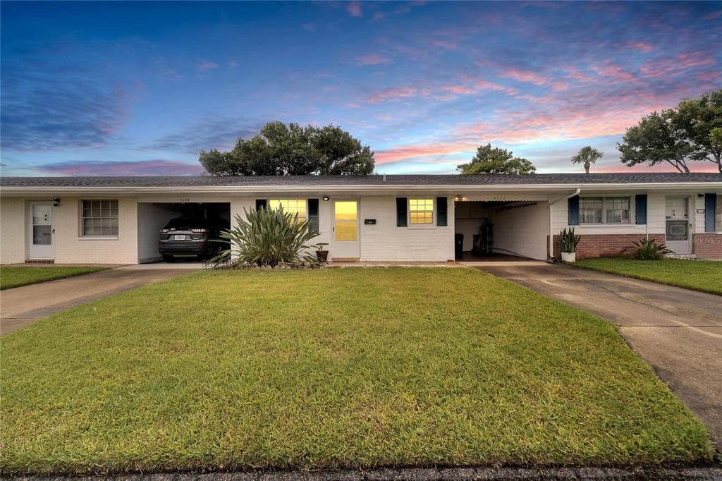 5112 PARK LAKE DRIVE N UNIT 106 PINELLAS PARK, FL 33782