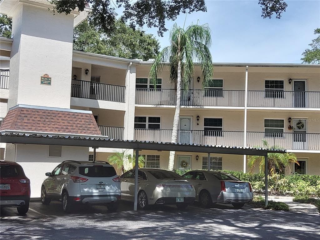 820 VIRGINIA STREET UNIT 110 DUNEDIN, FL 34698