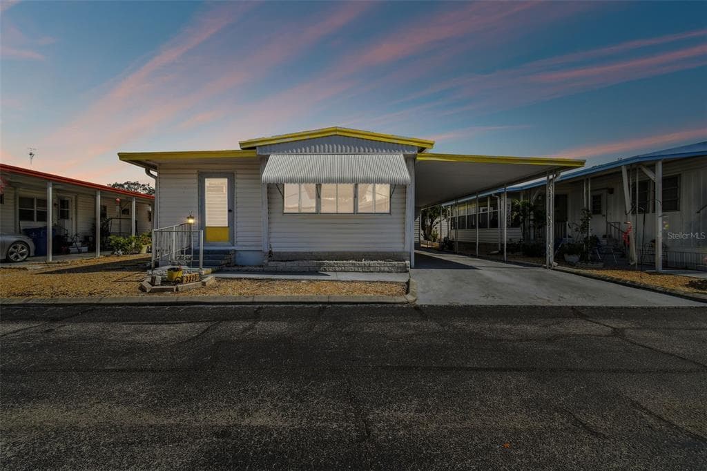 3329 TIKI DRIVE HOLIDAY, FL 34691