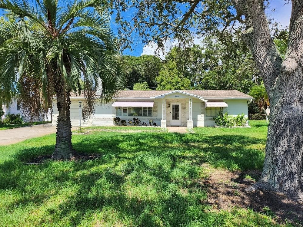 4841 56TH WAY N KENNETH CITY, FL 33709