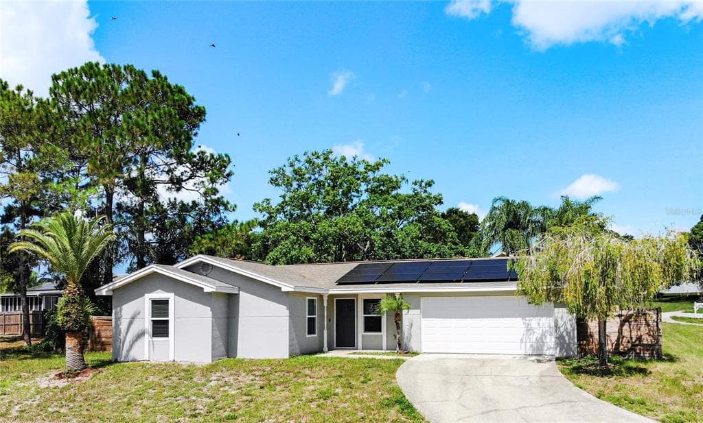 3902 LAKE SHORE DRIVE PALM HARBOR, FL 34684