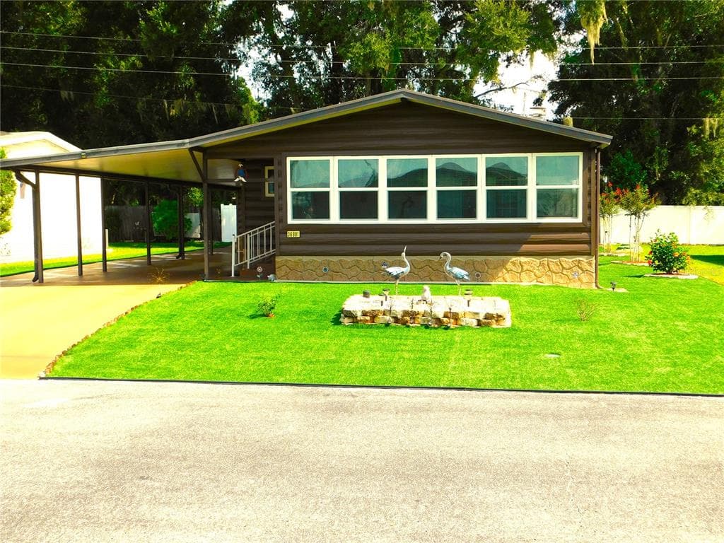 36901 TARA AVENUE ZEPHYRHILLS, FL 33542