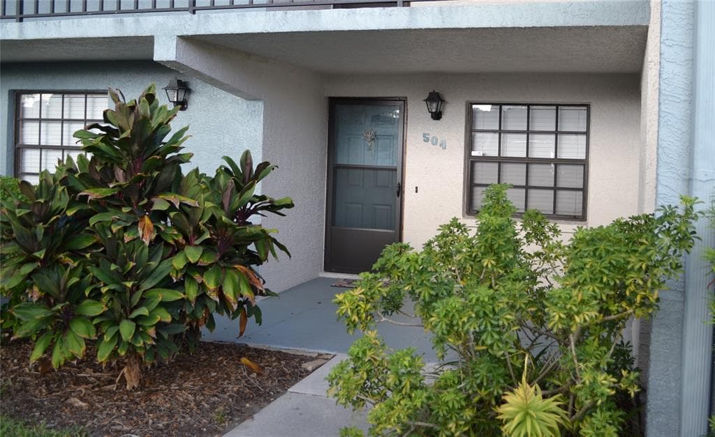 11800 PARK BOULEVARD UNIT 504 SEMINOLE, FL 33772