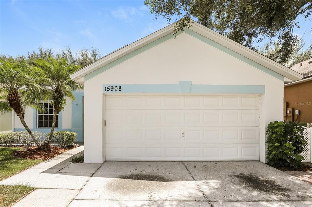 15908 GREEN COVE BOULEVARD CLERMONT, FL 34714