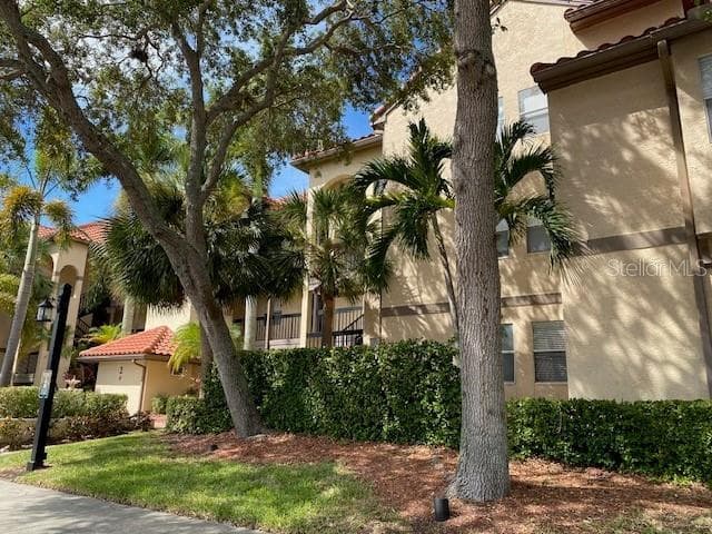 2400 FEATHER SOUND DRIVE UNIT 217 CLEARWATER, FL 33762