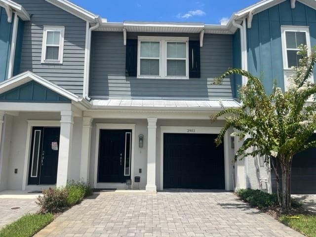 2903 GRAND KEMERTON PLACE TAMPA, FL 33618