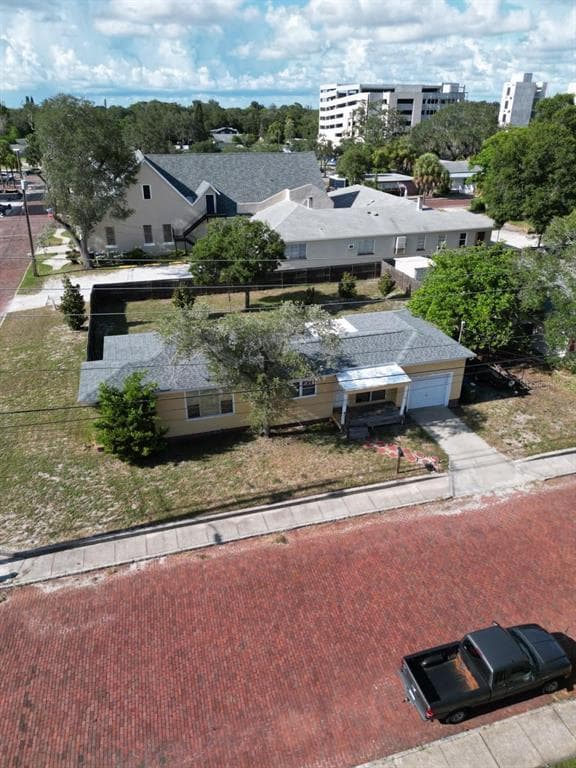 520 CLEVELAND AVENUE SW LARGO, FL 33770