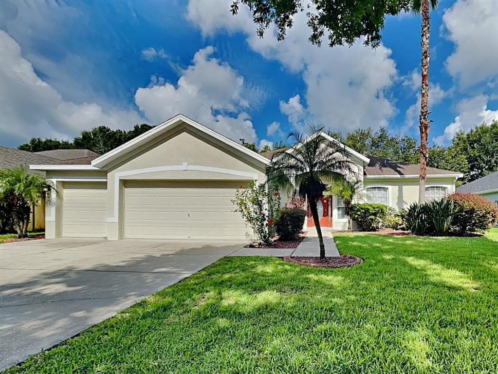 2703 DURANT TRAILS BOULEVARD DOVER, FL 33527