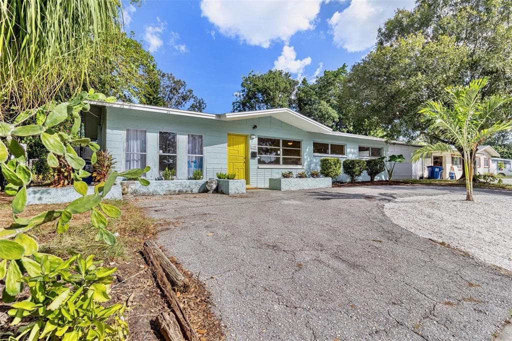 2489 58TH STREET N
