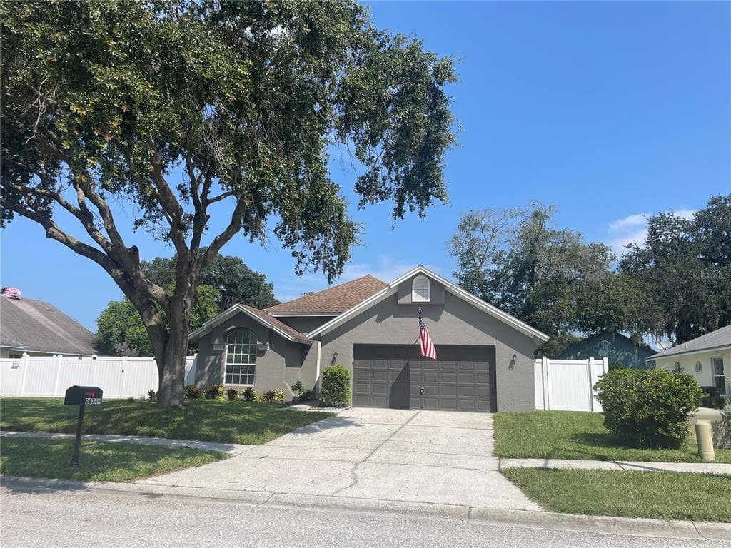28749 RALEIGH PL WESLEY CHAPEL, FL 33545