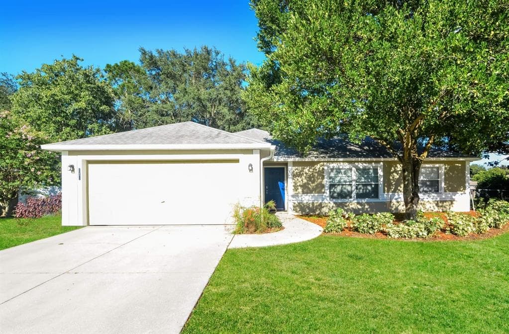 816 ARBOR HILL CIRCLE MINNEOLA, FL 34715