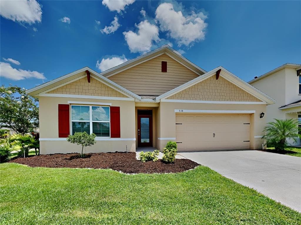 538 AUTUMN STREAM DRIVE AUBURNDALE, FL 33823