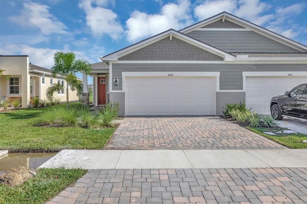 6003 TIMBERDALE AVENUE WESLEY CHAPEL, FL 33545