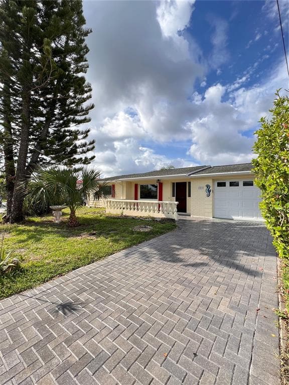 3924 HEADSAIL DRIVE NEW PORT RICHEY, FL 34652