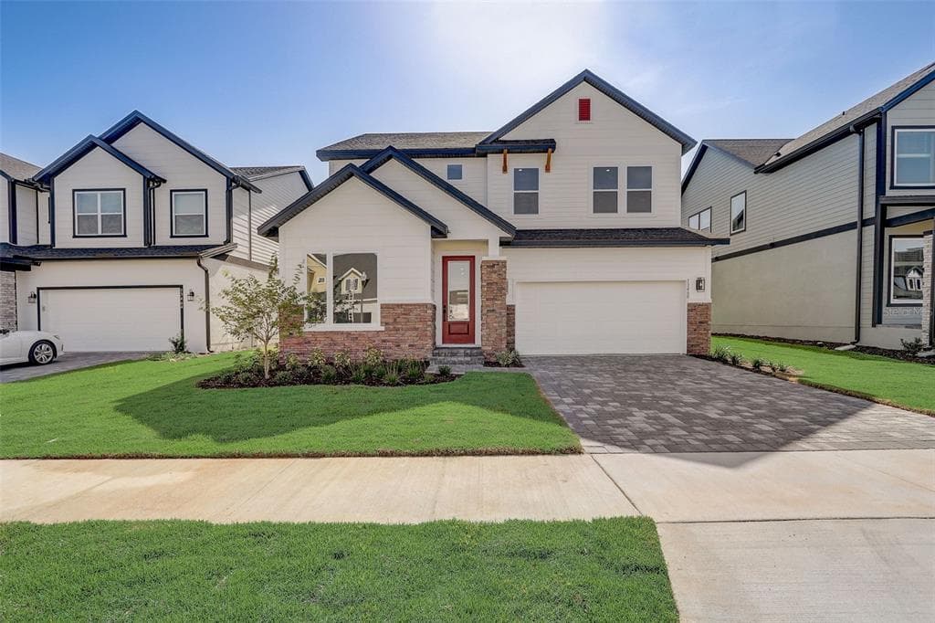 13460 LAGERSTROM WAY CLERMONT, FL 34711