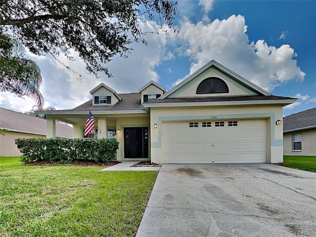 5241 NEW SAVANNAH CIRCLE WESLEY CHAPEL, FL 33545