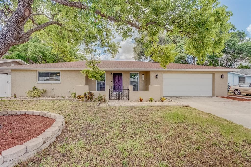 7528 SCOTTIE DRIVE PORT RICHEY, FL 34668