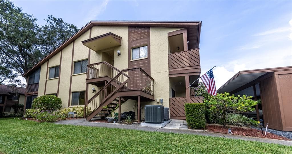 640 FAIRMONT AVENUE UNIT C SAFETY HARBOR, FL 34695
