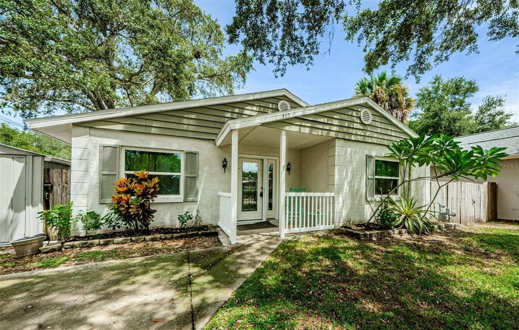 315 5TH STREET N SAFETY HARBOR, FL 34695