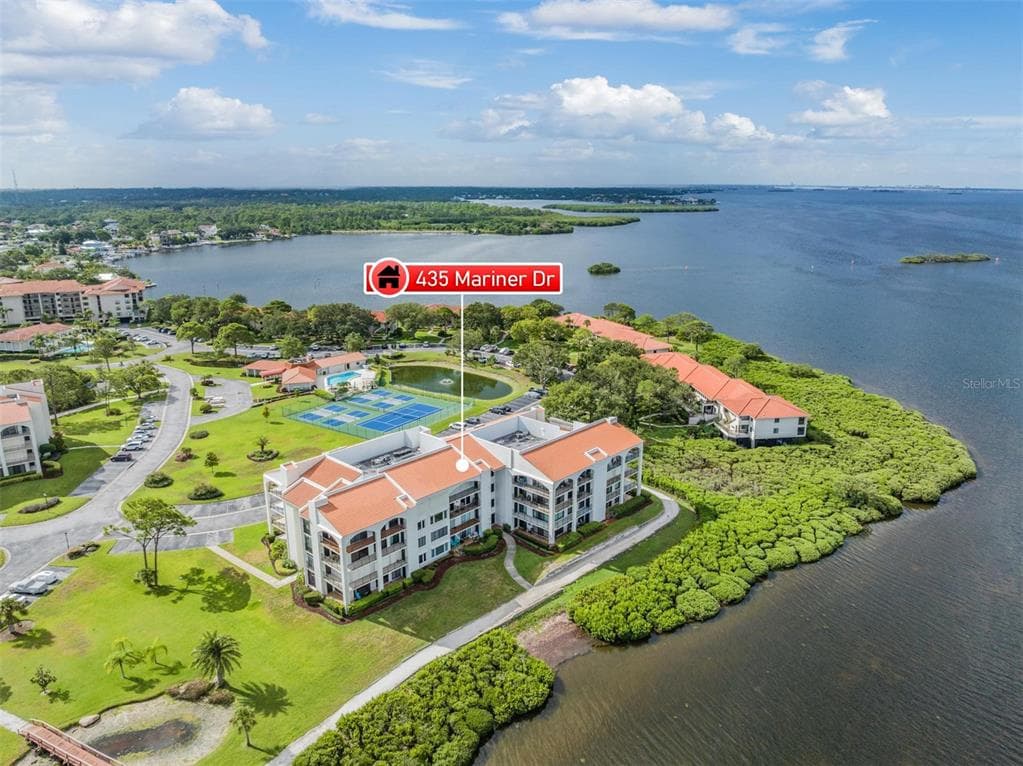 435 MARINER DRIVE UNIT 435 TARPON SPRINGS, FL 34689