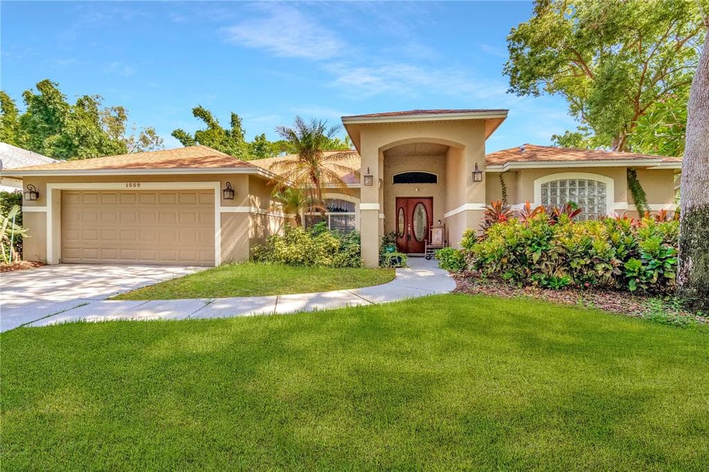 1559 JONATHAN COURT LARGO, FL 33770