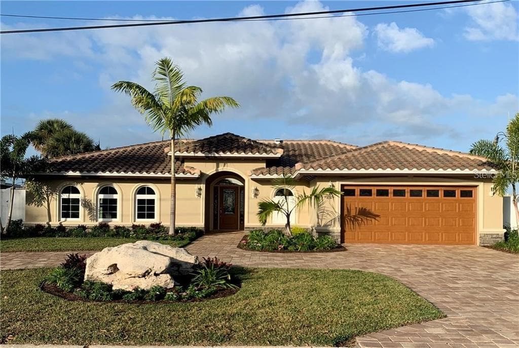 1491 SEA GULL DRIVE S ST PETERSBURG, FL 33707