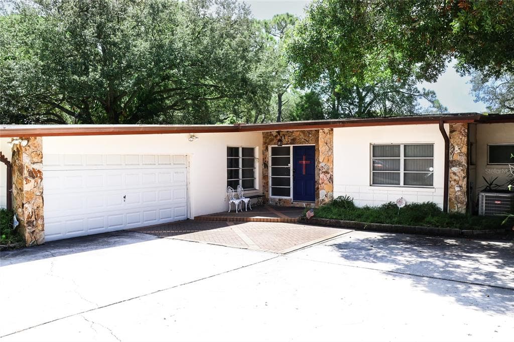 11060 53RD AVENUE N ST PETERSBURG, FL 33708