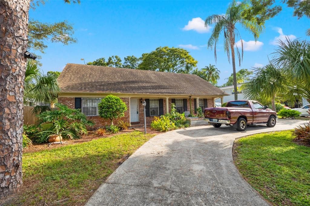 4114 W EUCLID AVENUE TAMPA, FL 33629