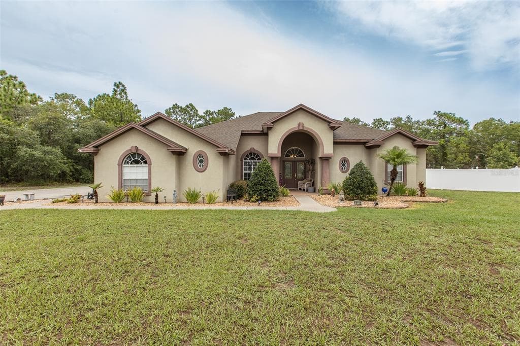 11113 FLATWOOD AVENUE WEEKI WACHEE, FL 34613