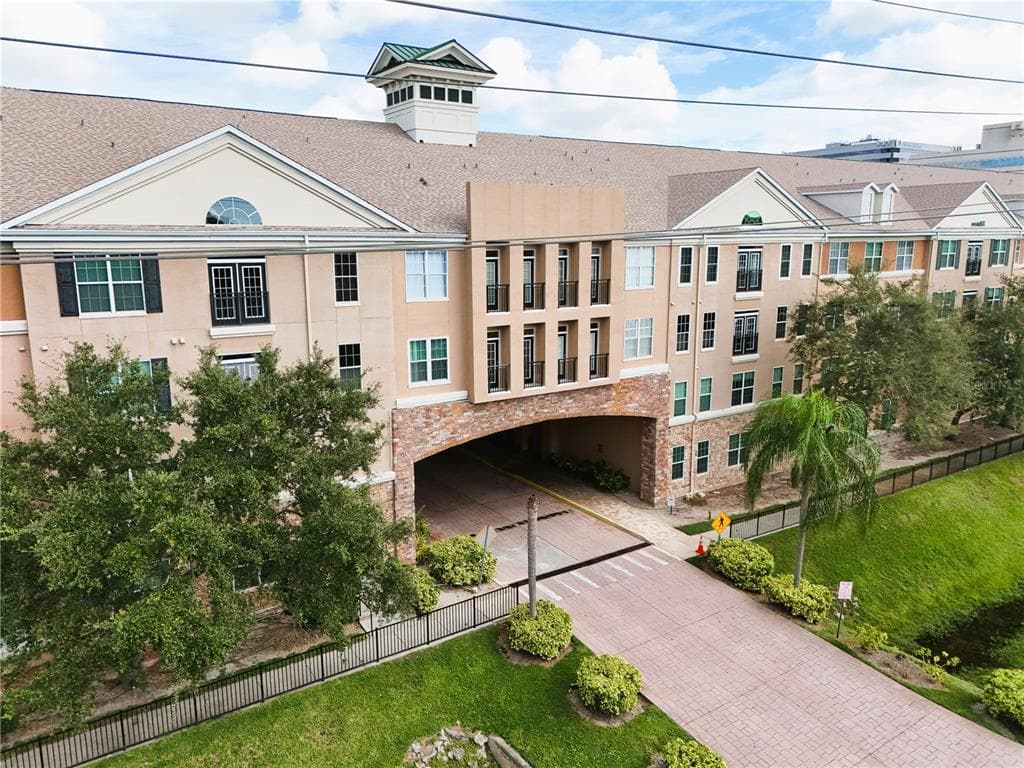 4221 W SPRUCE STREET UNIT 1324 TAMPA, FL 33607