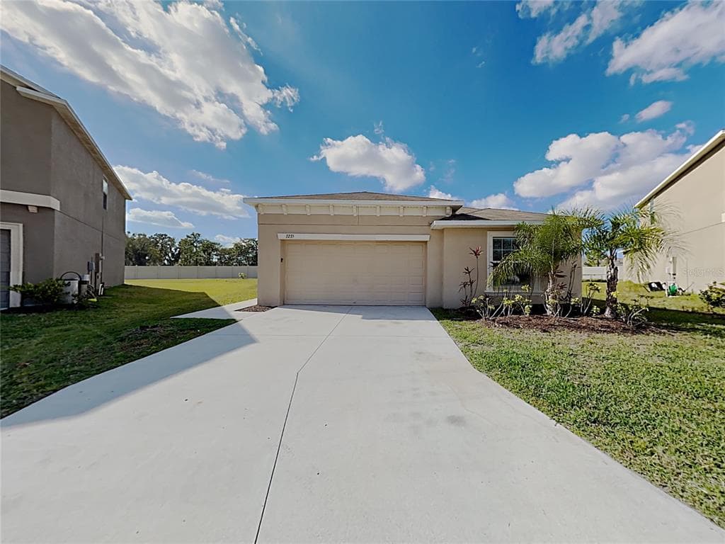 7235 SOMERSET POND DRIVE RUSKIN, FL 33573