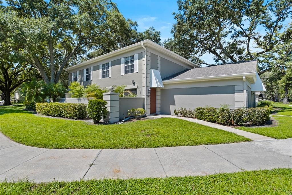 11730 RAINTREE DRIVE UNIT 11730 TEMPLE TERRACE, FL 33617