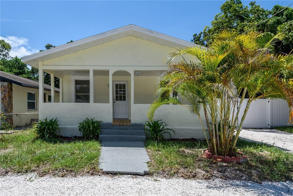 9504 N 13TH STREET TAMPA, FL 33612