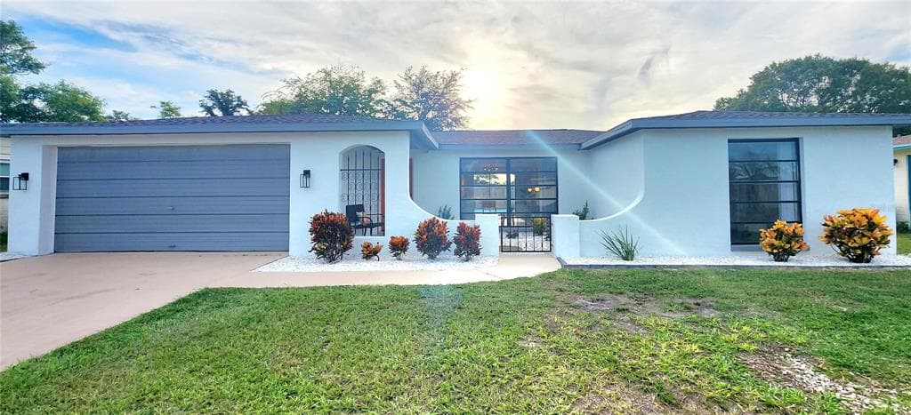 10131 CHERRY CREEK LANE PORT RICHEY, FL 34668