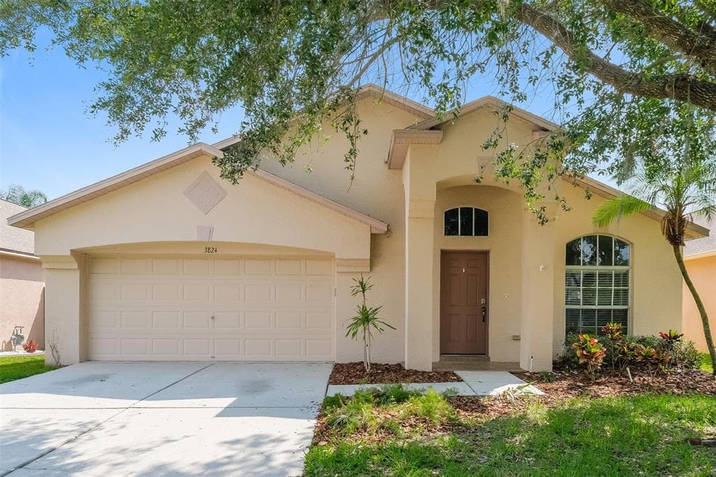 3824 BRILEY LOOP LAND O LAKES, FL 34638