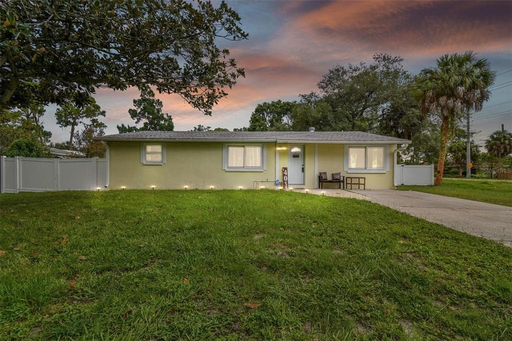 401 4TH AVENUE SW RUSKIN, FL 33570