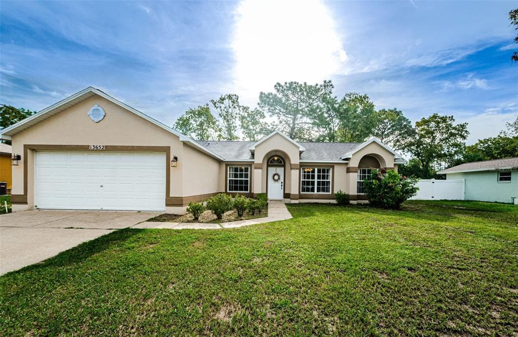 13652 CORONADO DRIVE SPRING HILL, FL 34609
