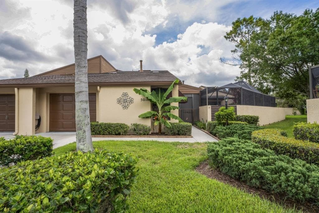 5016 UMBER WAY N TAMPA, FL 33624