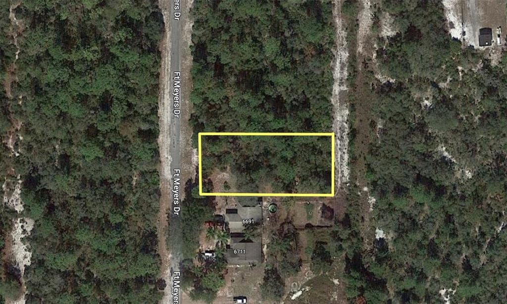 FORT MYERS DRIVE INDIAN LAKE ESTATES, FL 33855