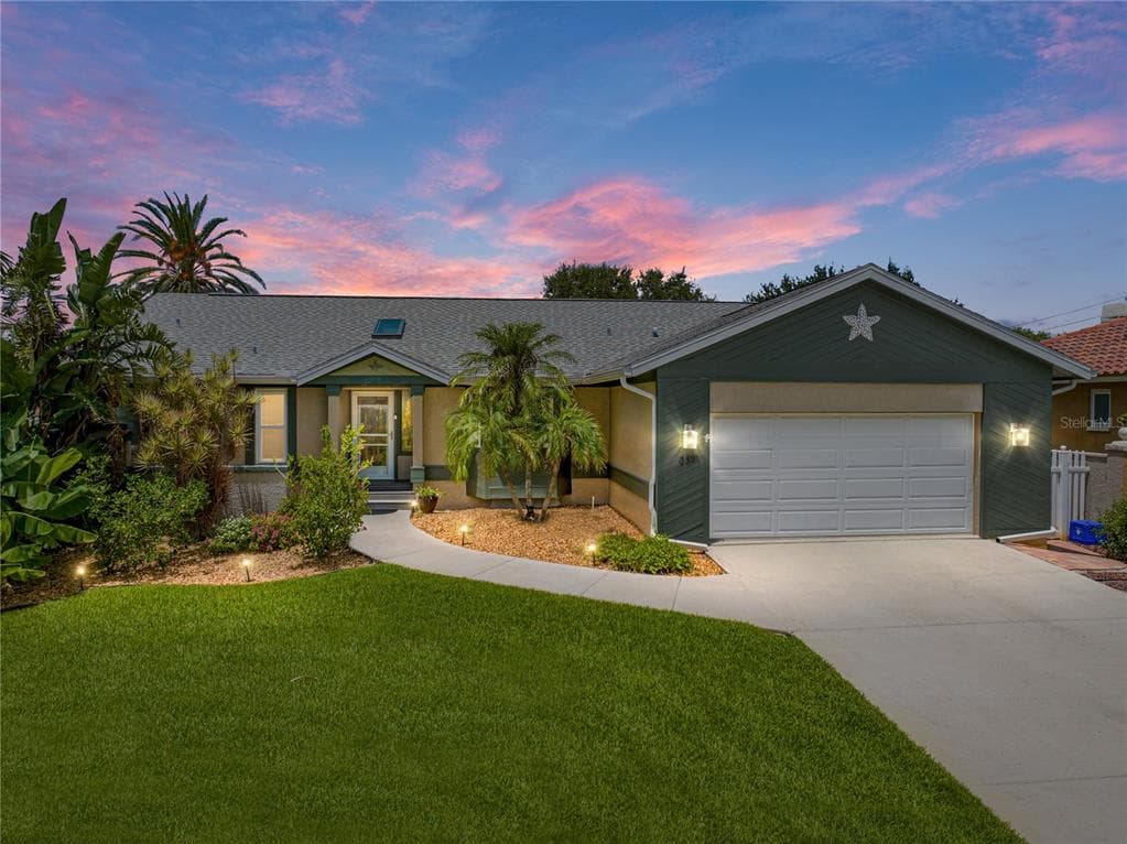 332 7TH AVENUE N TIERRA VERDE, FL 33715