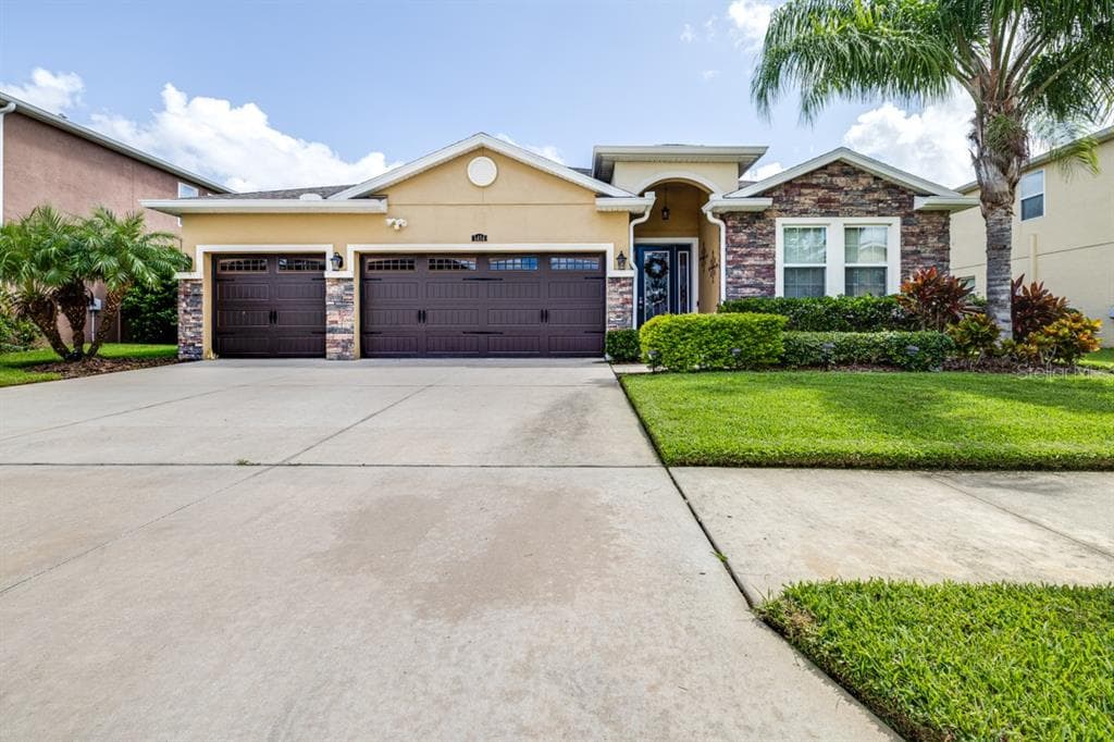 5454 SUNCATCHER DRIVE WESLEY CHAPEL, FL 33545