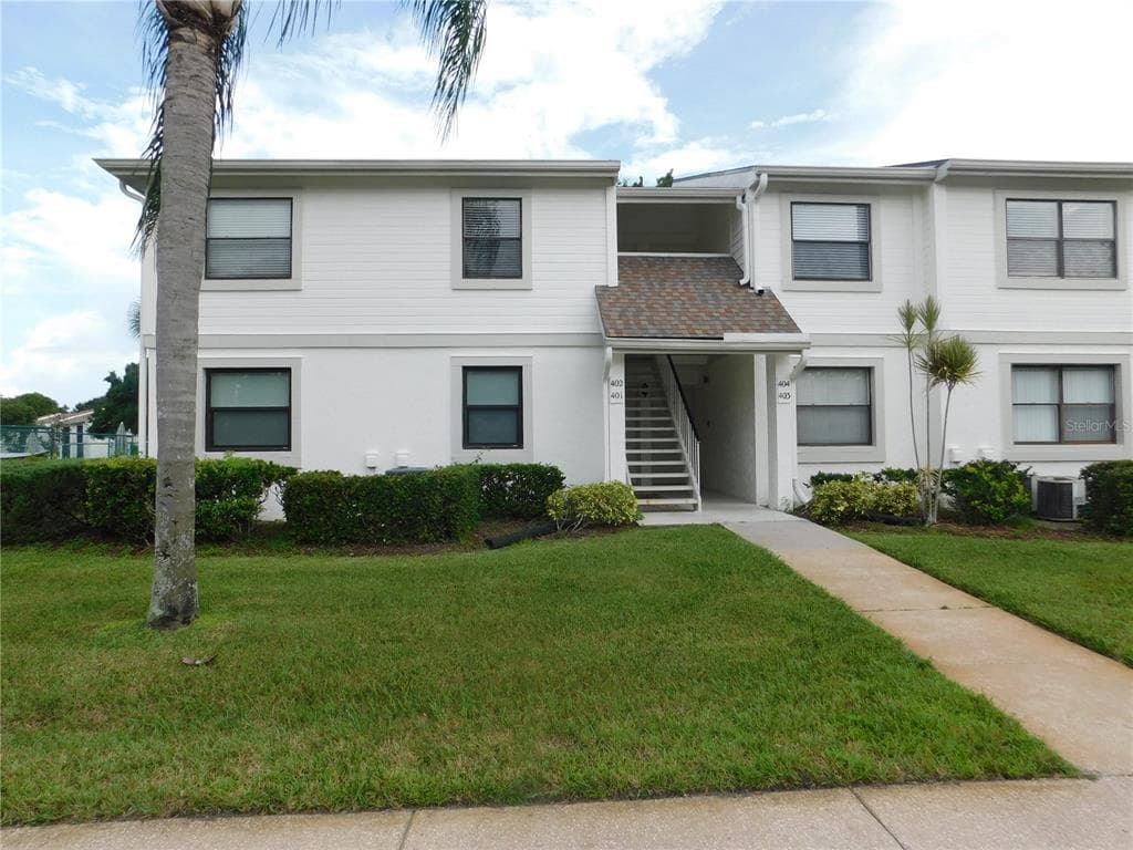 403 MEADOW LANE UNIT 71 OLDSMAR, FL 34677
