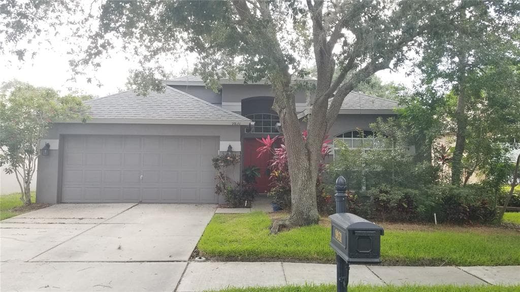 9831 BAYBORO BRIDGE DRIVE TAMPA, FL 33626