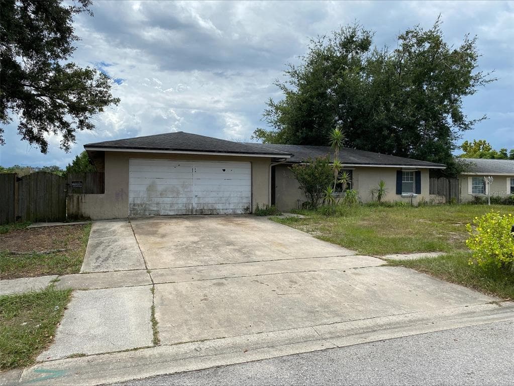3230 CAULFIELD STREET APOPKA, FL 32703