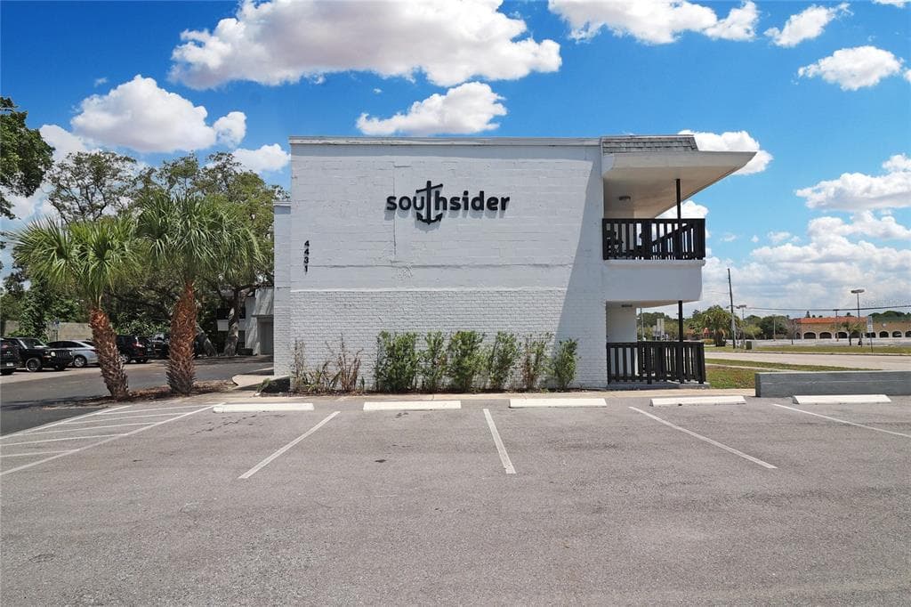 4407 6TH STREET S UNIT 2 ST PETERSBURG, FL 33705