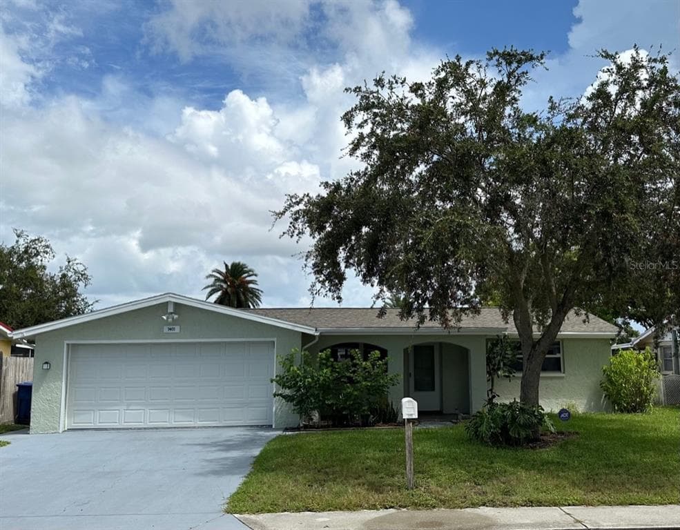 7401 ROCKWOOD DRIVE PORT RICHEY, FL 34668